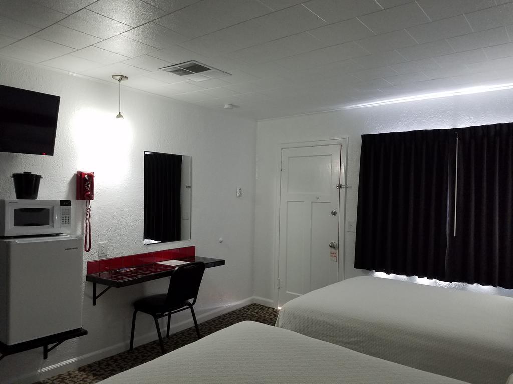 Rocket Motel คัสเตอร์ ภายนอก รูปภาพ