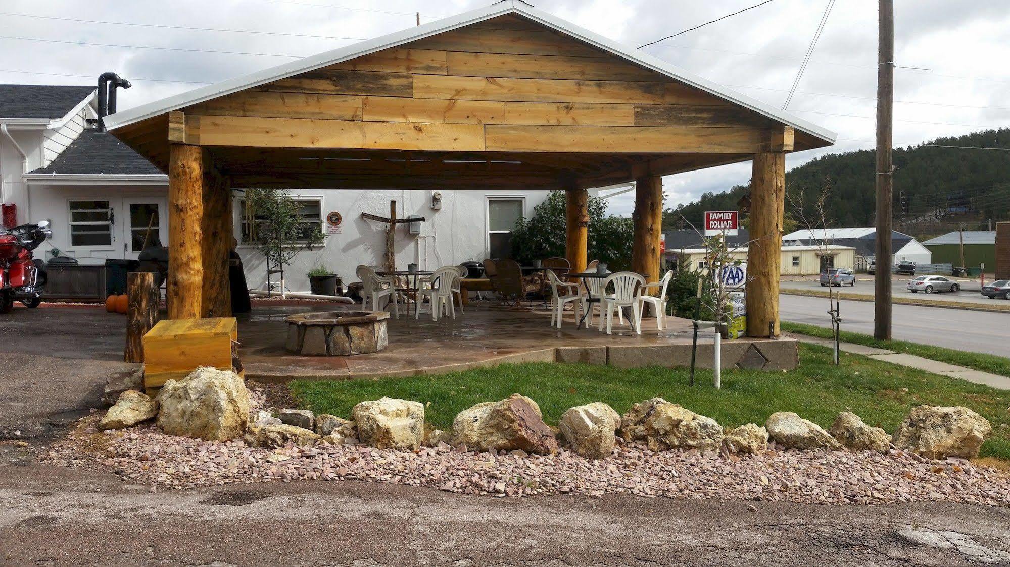 Rocket Motel คัสเตอร์ ภายนอก รูปภาพ