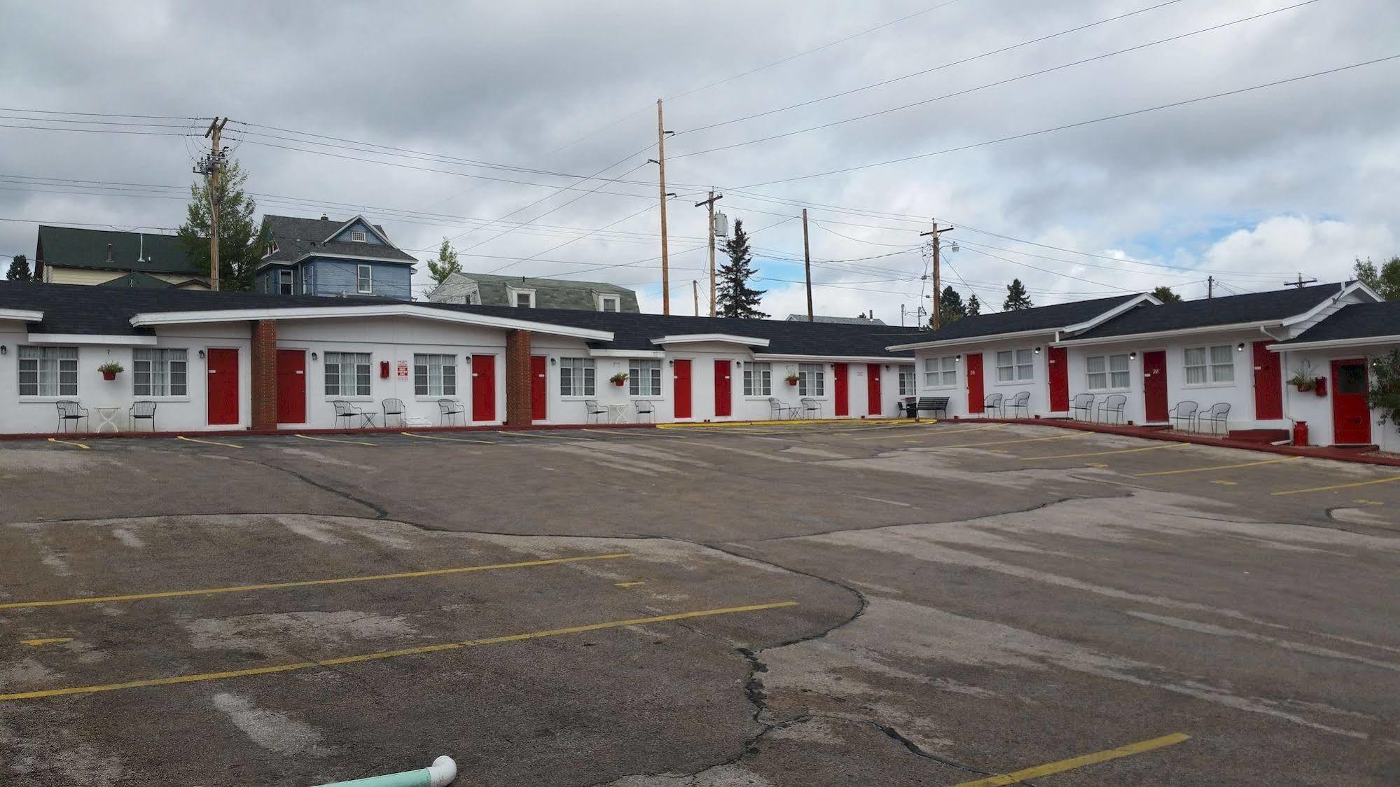 Rocket Motel คัสเตอร์ ภายนอก รูปภาพ