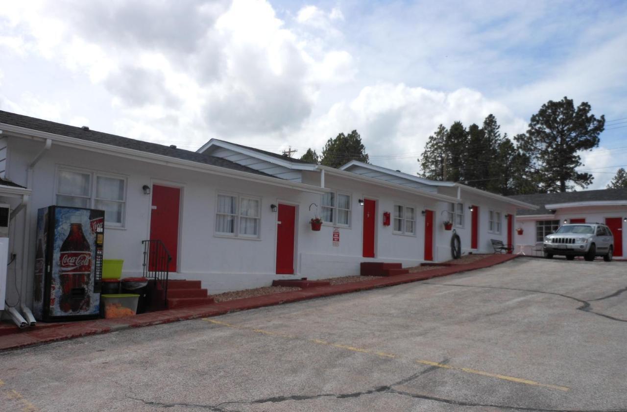 Rocket Motel คัสเตอร์ ภายนอก รูปภาพ